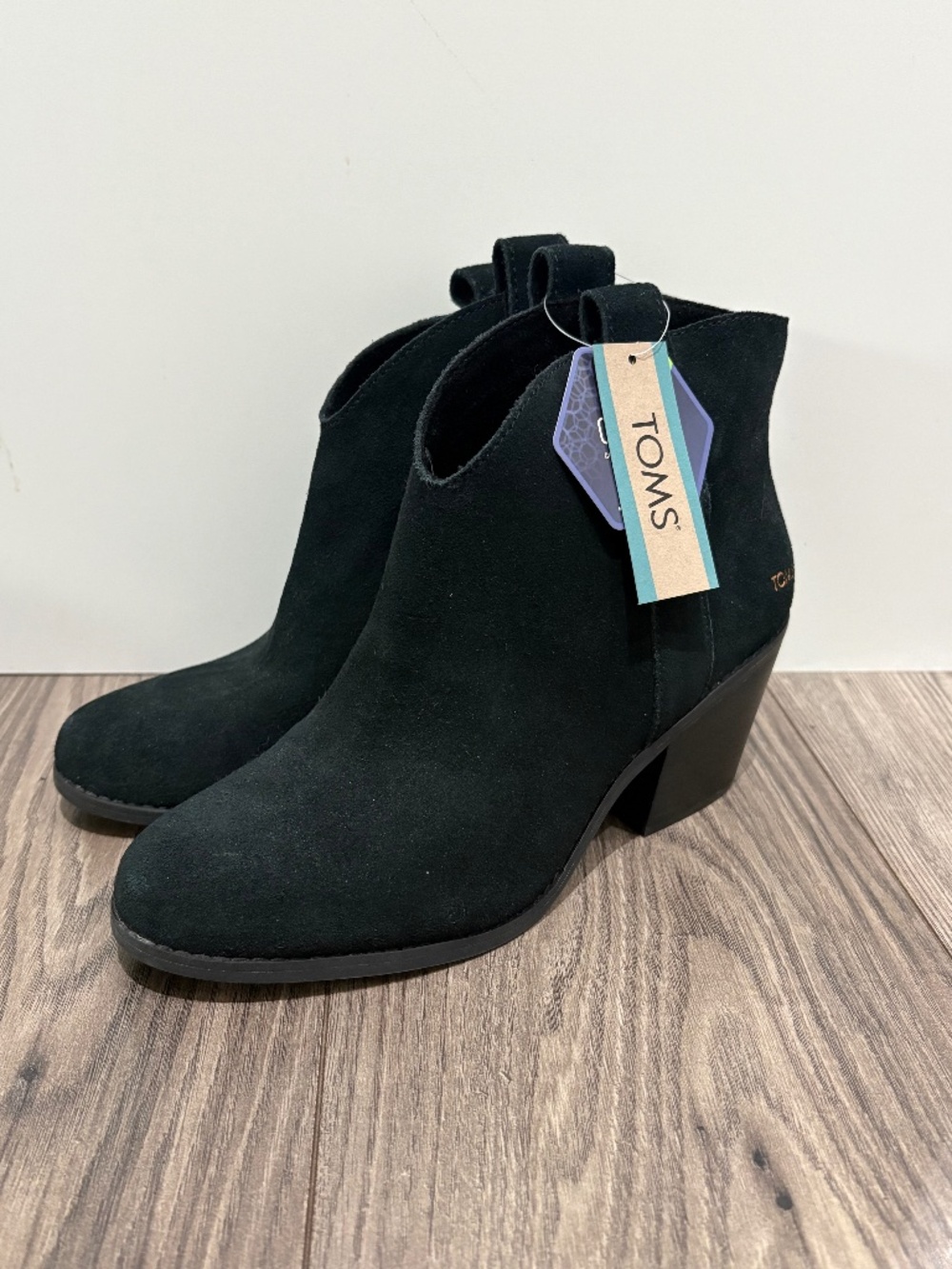Toms suede booties